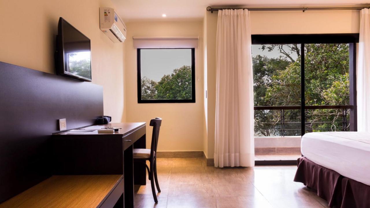 Pirayu Hotel & Resort Puerto Iguazú Buitenkant foto