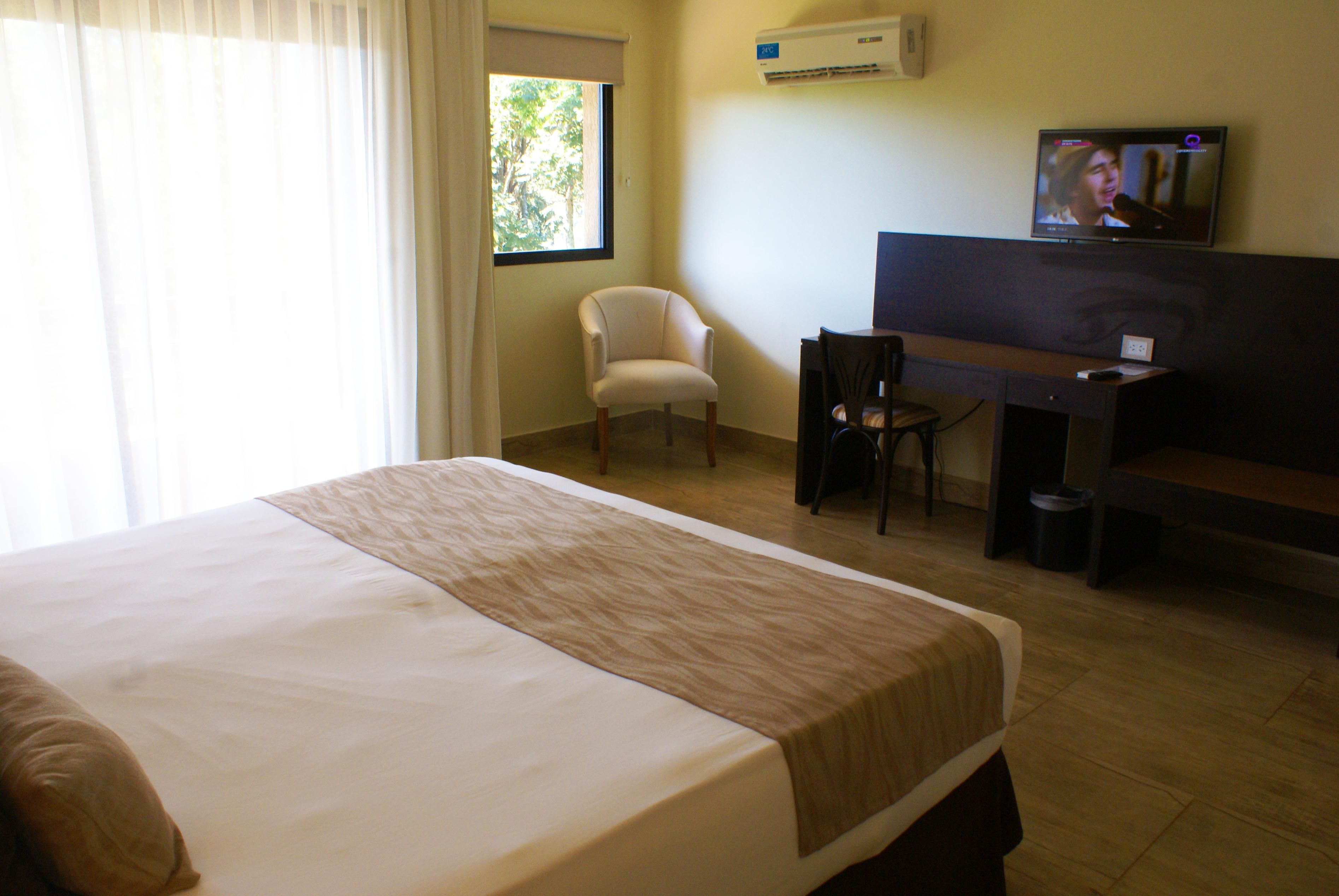 Pirayu Hotel & Resort Puerto Iguazú Buitenkant foto