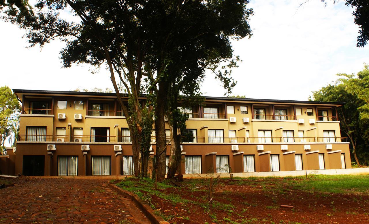 Pirayu Hotel & Resort Puerto Iguazú Buitenkant foto