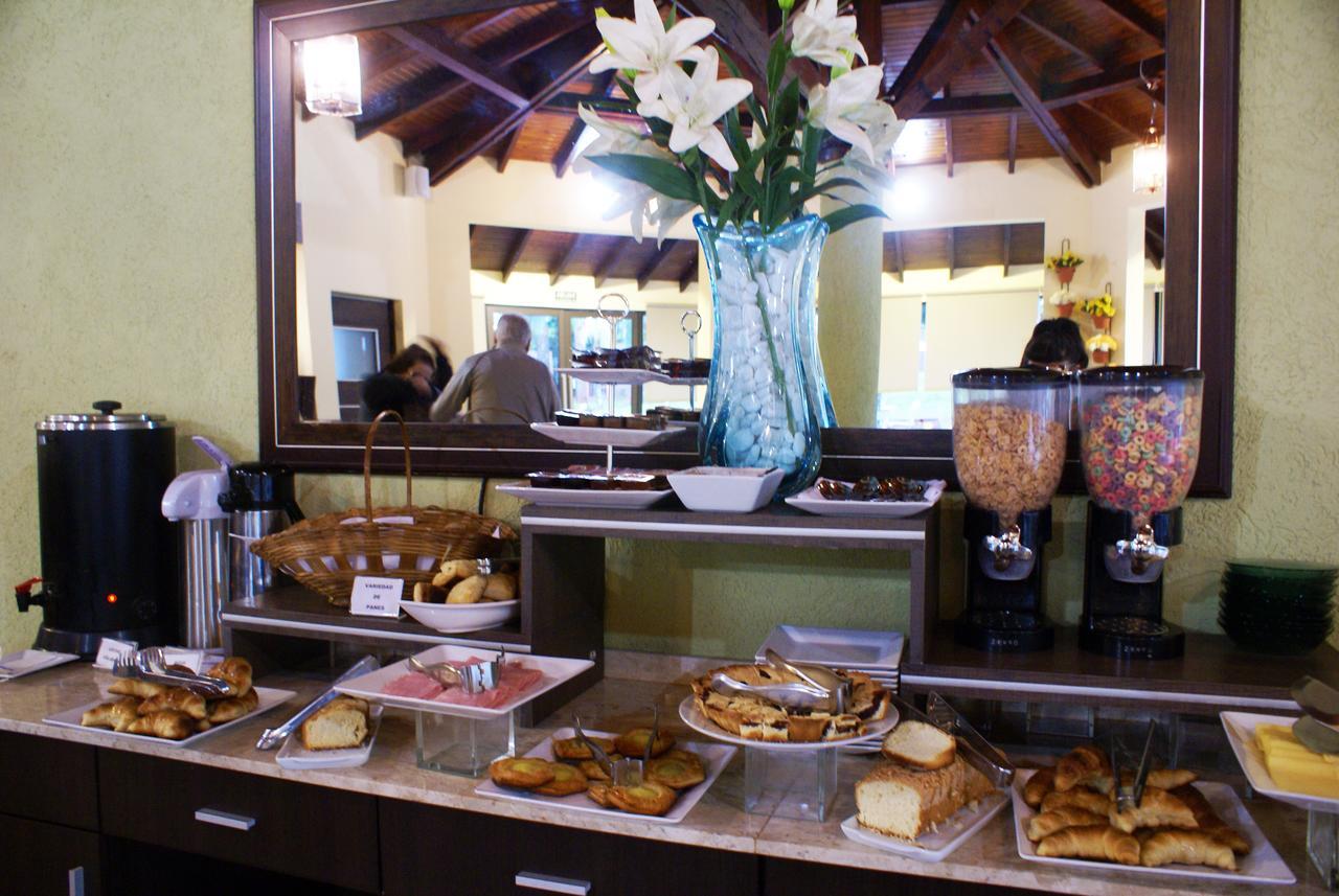 Pirayu Hotel & Resort Puerto Iguazú Buitenkant foto